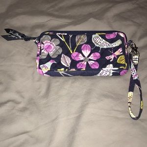Vera Bradley Wristlet in Floral Nightingale